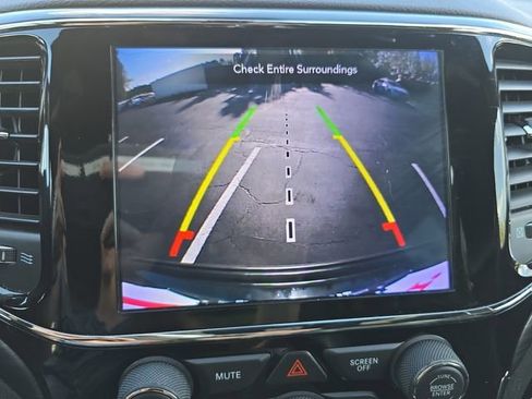 Used 2020 Jeep Grand Cherokee Altitude image 25