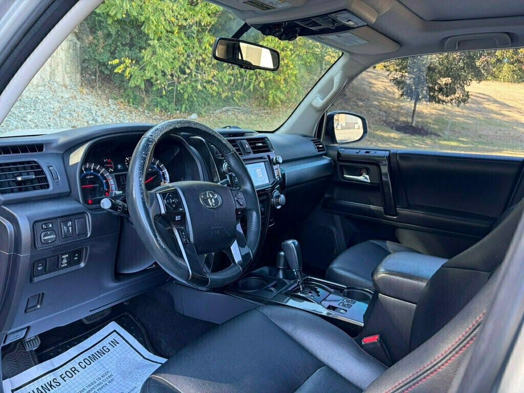 Used 2016 Toyota 4Runner Trail Premium AWD/4WD image 35