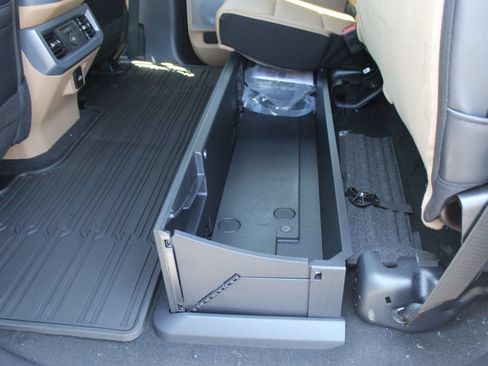 New 2026 Ford F350 Lariat w/ Lariat Premium Package AWD/4WD image 28