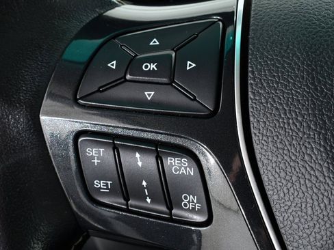 Used 2017 Ford Explorer Platinum image 34