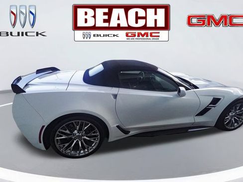 Used 2018 Chevrolet Corvette Grand Sport RWD image 2