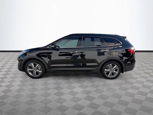 Used 2016 Hyundai Santa Fe SE w/ Option Group 02 FWD image 4