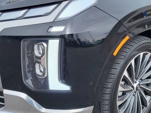 Used 2024 Hyundai Palisade Calligraphy image 5