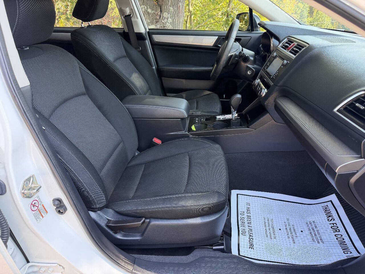 Used 2017 Subaru Outback 2.5i AWD/4WD image 25