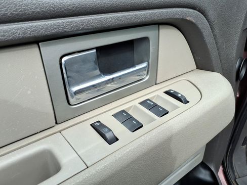 Used 2010 Ford F150 XLT RWD image 12
