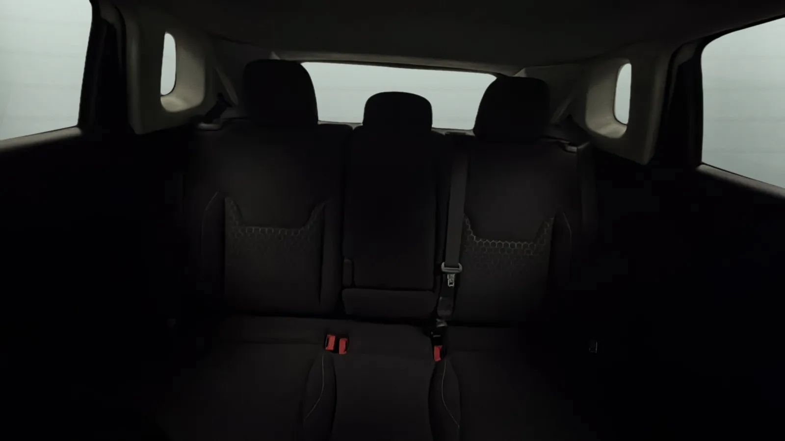 Used 2018 Jeep Compass Sport w/ Tech Group FWD image 19