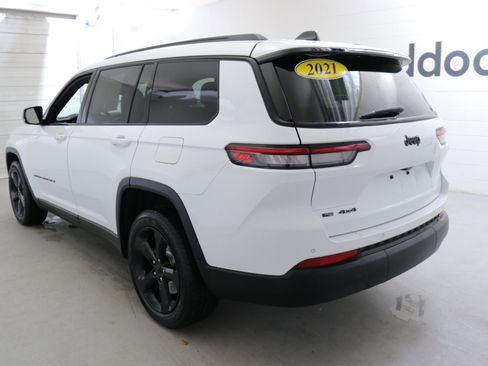 Used 2021 Jeep Grand Cherokee L Laredo image 6
