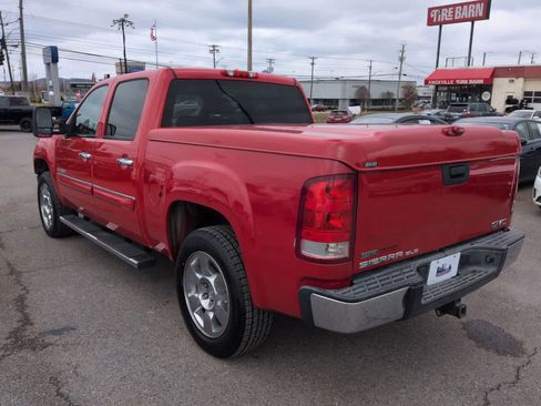 Used 2011 GMC Sierra 1500 SLE w/ Regional Value Package image 6