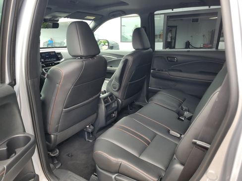 Certified 2023 Honda Passport TrailSport image 13