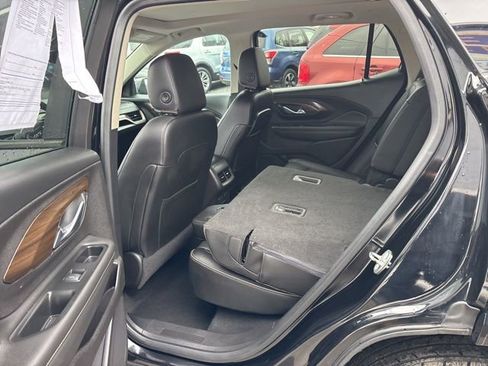 Used 2018 GMC Terrain Denali w/ Comfort Package AWD/4WD image 12