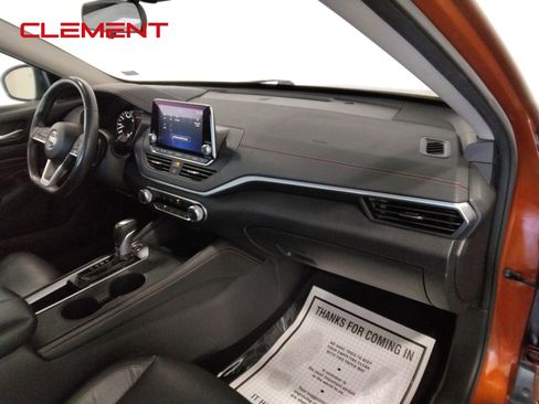Used 2022 Nissan Altima 2.5 SR image 39