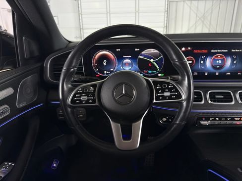 Used 2020 Mercedes-Benz GLS 580 4MATIC image 46