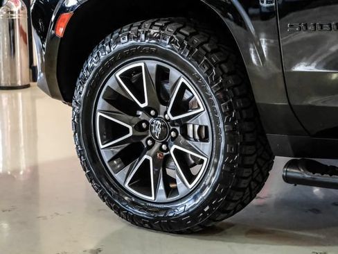 Used 2023 Chevrolet Suburban Z71 w/ Z71 Off-Road Package AWD/4WD image 50