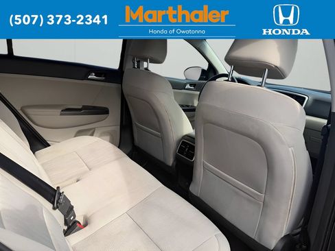 Used 2020 Kia Sportage LX FWD image 18