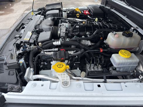 Used 2023 Jeep Wrangler Sport image 13