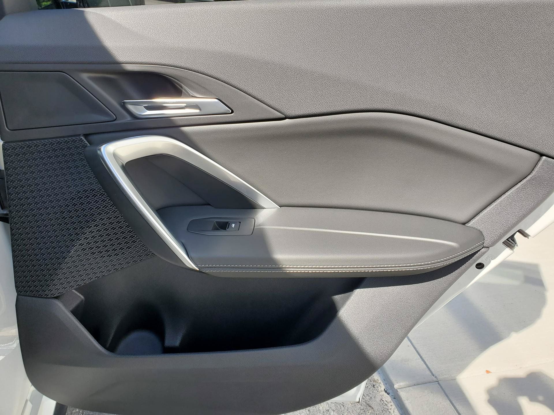 New 2027 BMW X1 xDrive28i AWD/4WD image 18