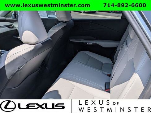Certified 2025 Lexus RX 350h AWD/4WD image 14