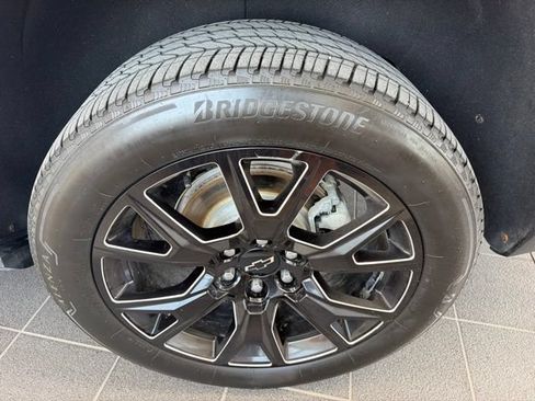 Used 2023 Chevrolet Tahoe High Country AWD/4WD image 6