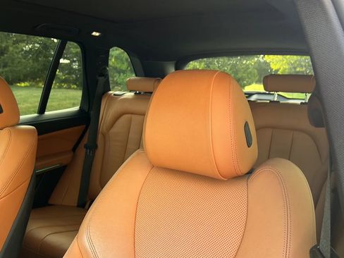 Used 2019 BMW X5 xDrive40i w/ Convenience Package AWD/4WD image 10