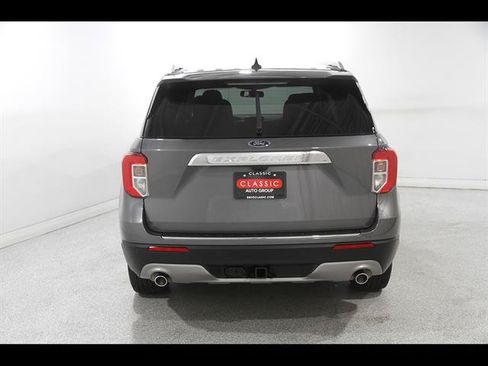 Certified 2023 Ford Explorer Limited w/ Equipment Group 301A AWD/4WD image 22
