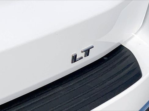 Used 2024 Chevrolet Tahoe LT AWD/4WD image 19