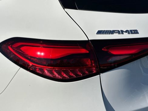 New 2025 Mercedes-Benz GLC 43 AMG 4MATIC image 11