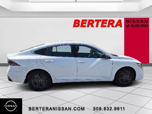 New 2026 Nissan Sentra SV FWD image 2