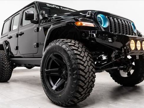 Used 2026 Jeep Wrangler Unlimited Sport AWD/4WD image 8