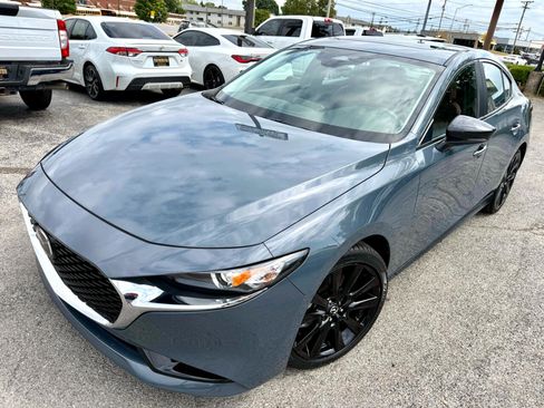 Used 2024 MAZDA MAZDA3 s image 3