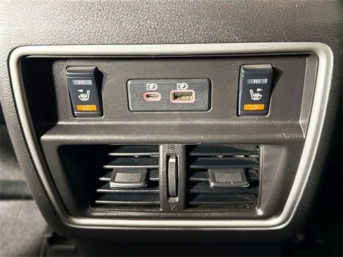 Used 2019 Nissan Murano Platinum image 25