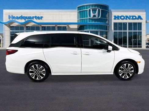 New 2026 Honda Odyssey Elite image 2