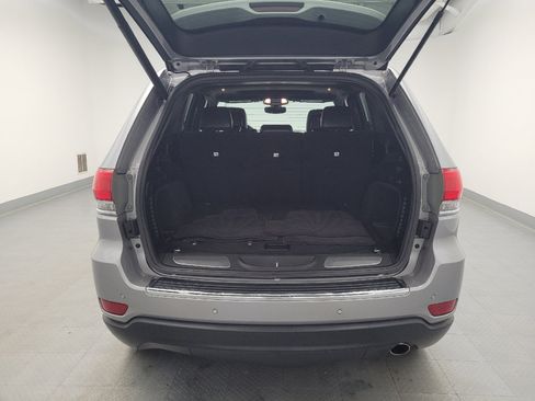 Used 2017 Jeep Grand Cherokee Limited image 29