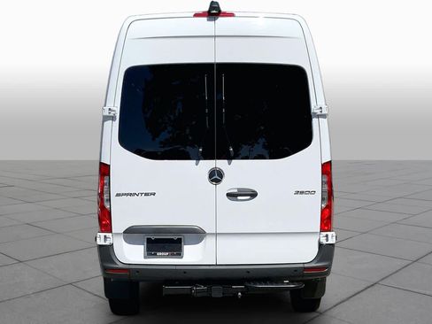 New 2026 Mercedes-Benz Sprinter 2500 image 4
