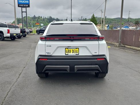 New 2026 Toyota C-HR AWD/4WD image 8
