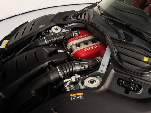 Certified 2023 Ferrari Purosangue AWD/4WD image 38