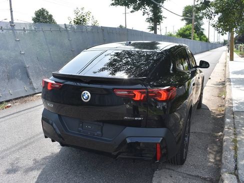 Used 2024 BMW X2 xDrive28i w/ Convenience Package AWD/4WD image 6