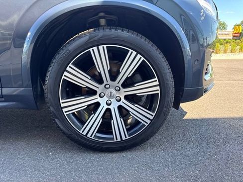 Used 2022 Volvo XC90 T8 Inscription w/ Advanced Package AWD/4WD image 9