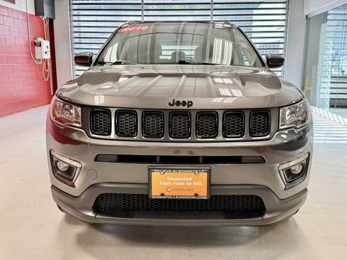 Used 2019 Jeep Compass Latitude AWD/4WD image 11
