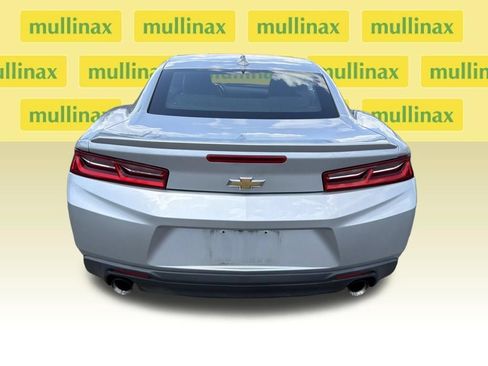 Used 2018 Chevrolet Camaro LT w/ RS Package RWD image 9