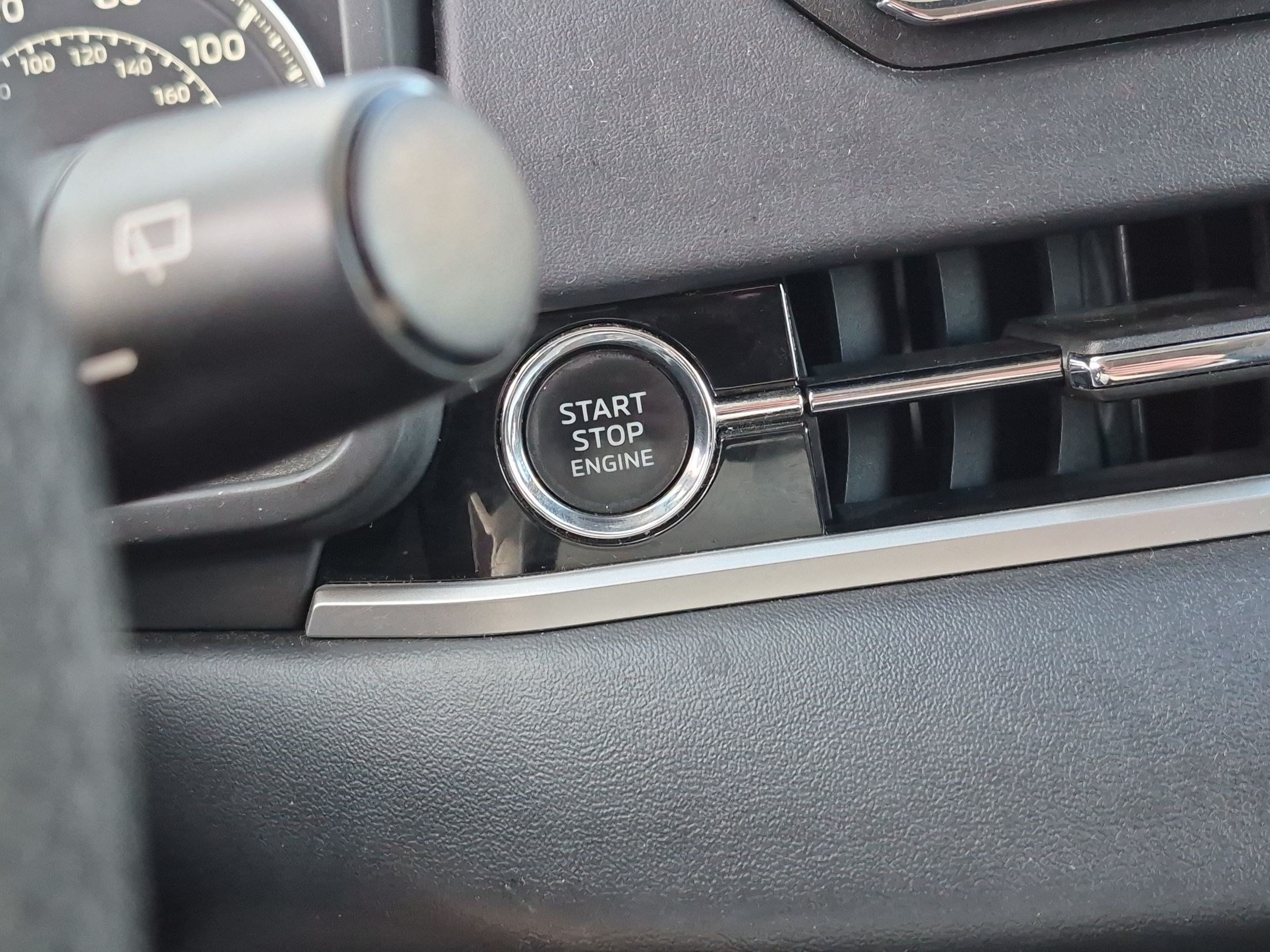 Used 2022 Mitsubishi Outlander ES AWD/4WD image 21