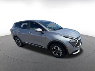 Used 2025 Kia Sportage LX FWD video 2