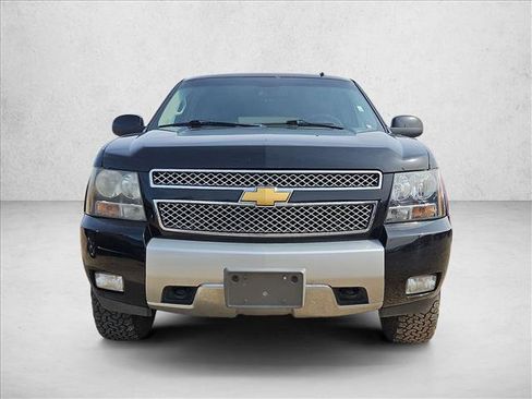 Used 2011 Chevrolet Tahoe LT w/ Luxury Package image 2