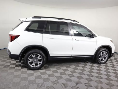 Used 2022 Honda Passport TrailSport image 4