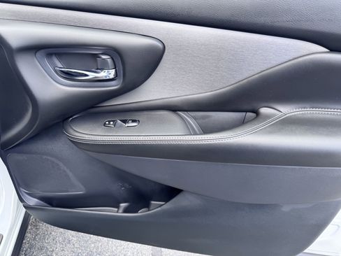 Used 2021 Nissan Murano SL image 10