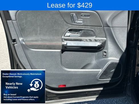 Used 2025 Mercedes-Benz GLB 250 image 26