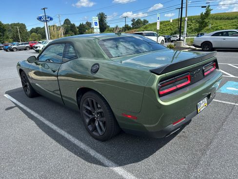Used 2023 Dodge Challenger SXT w/ Plus Package RWD image 8