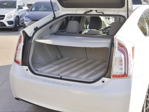 Used 2015 Toyota Prius Three image 7