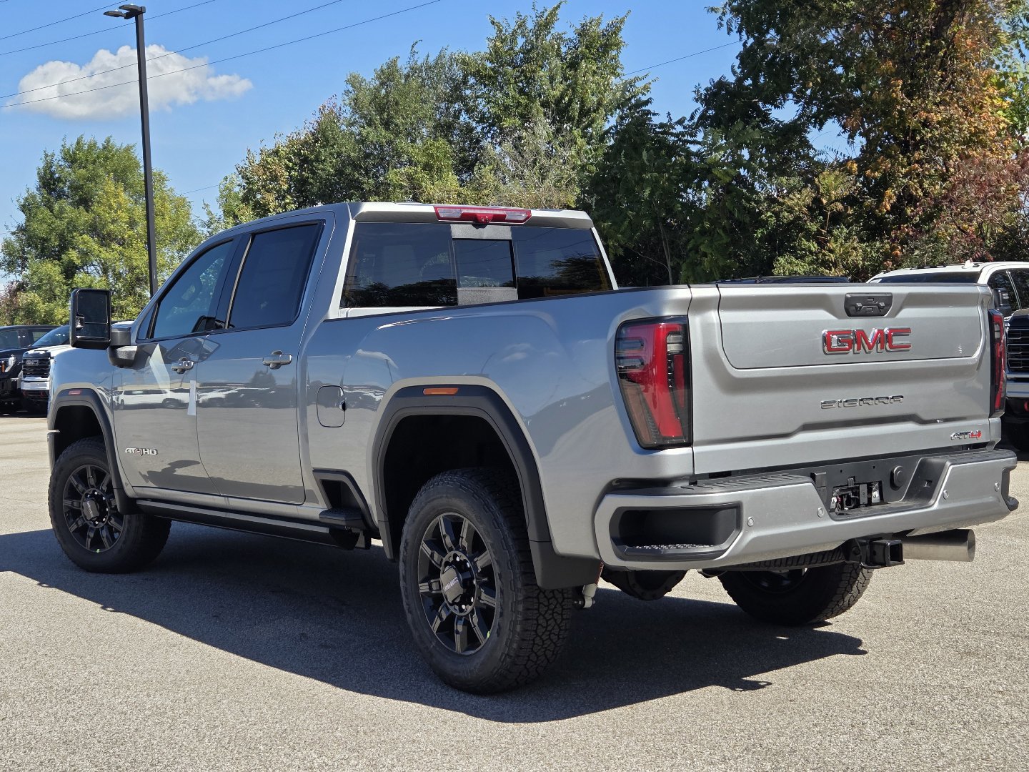 New 2026 GMC Sierra 2500 AT4 w/ AT4 Premium Plus Package AWD/4WD image 17