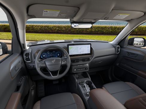 New 2025 Ford Bronco Sport Outer Banks w/ Outer Banks Tech Package+ AWD/4WD image 26