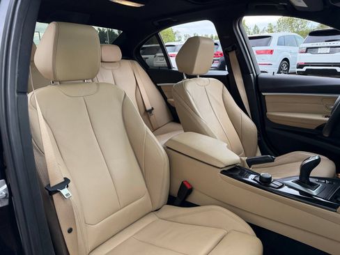 Used 2018 BMW 330i Sedan RWD image 22
